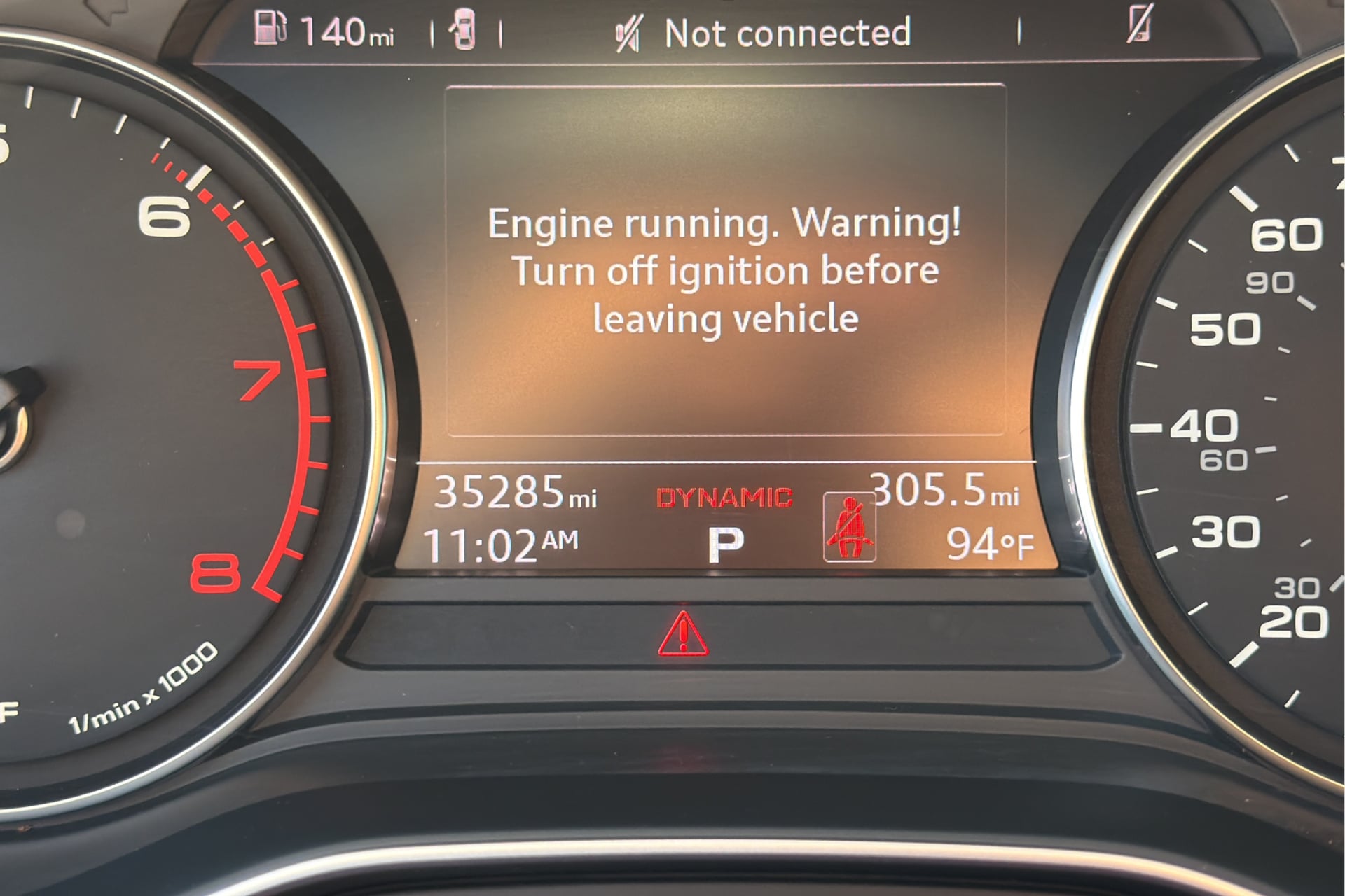 Audi A4 photo 30