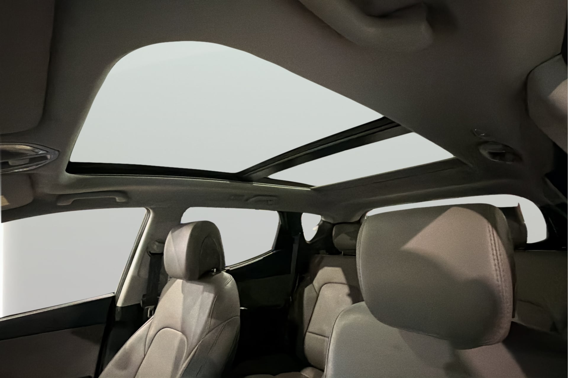 Hyundai Santa Fe Sport photo 32