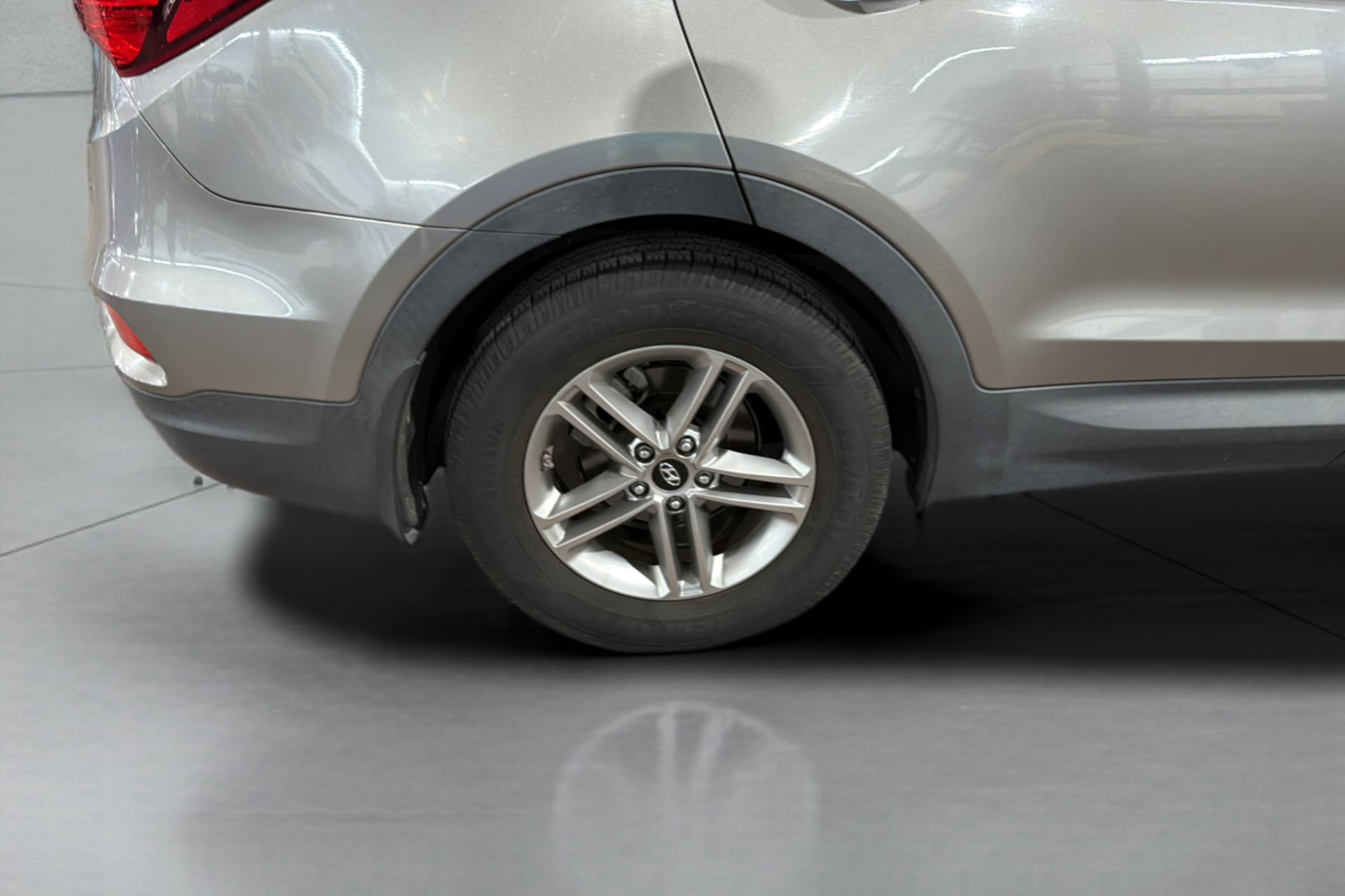 Hyundai Santa Fe Sport photo 35