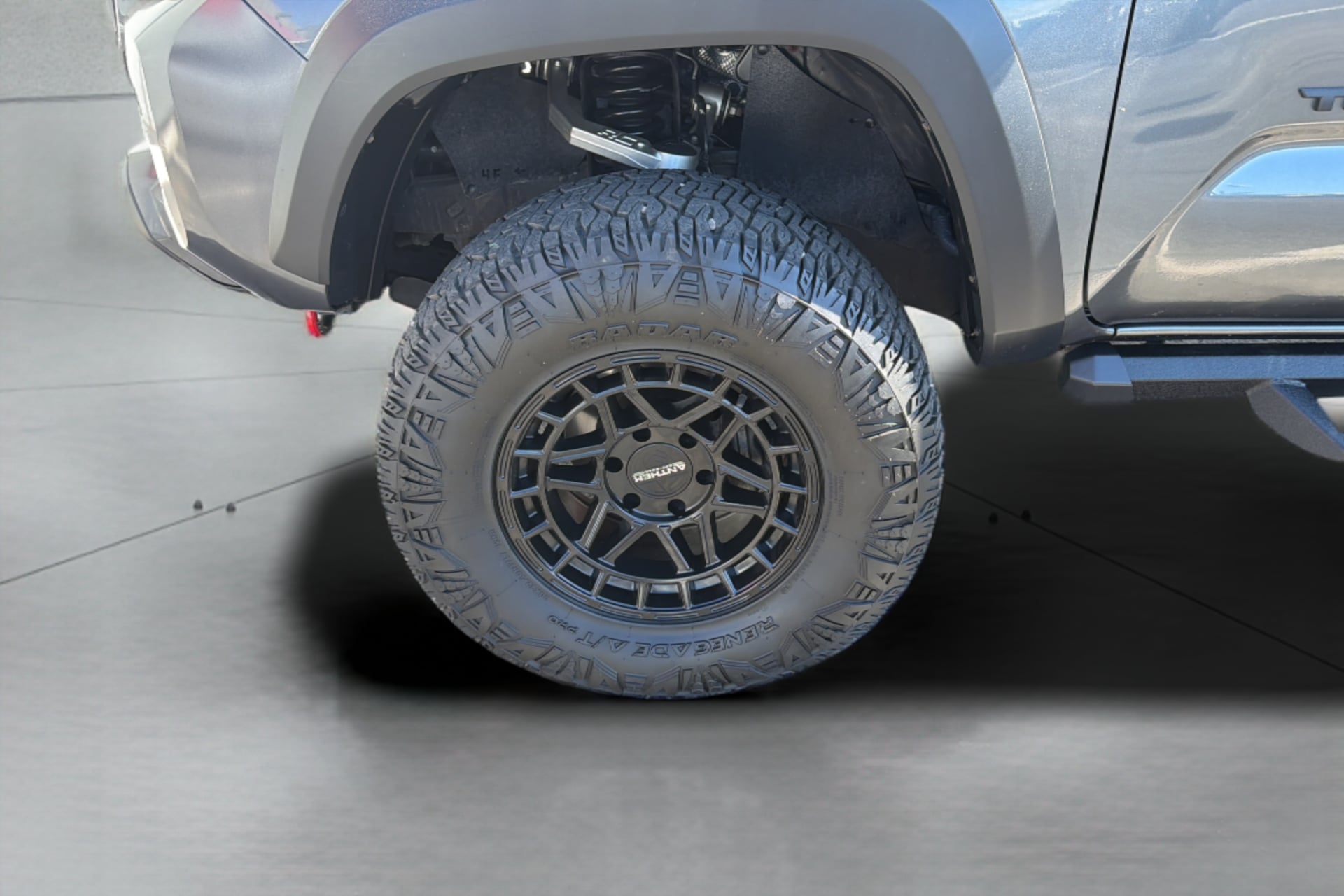 Photo 36 of this Toyota Tacoma 4WD