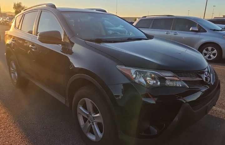 2014 Toyota RAV4 LE