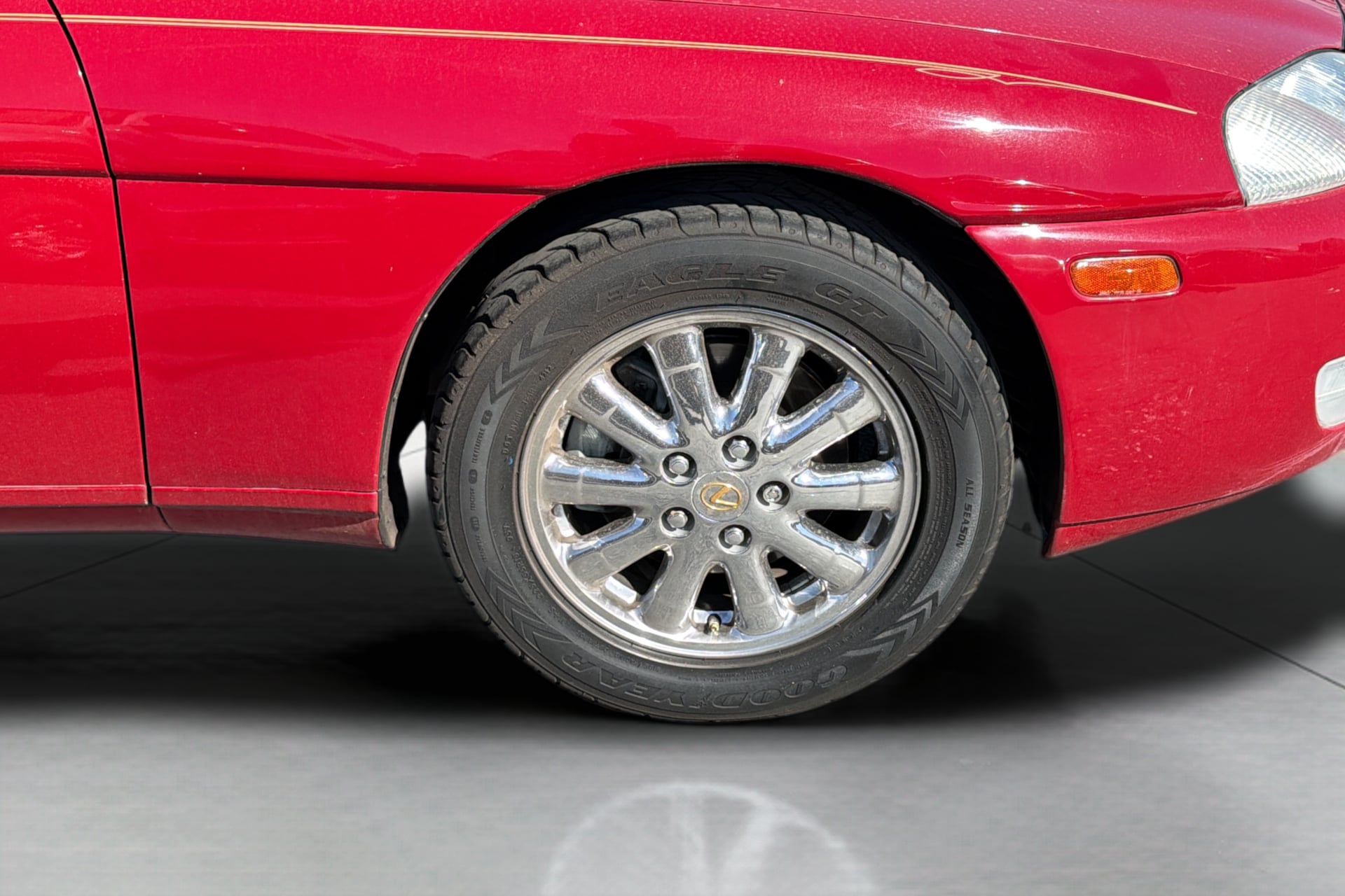 Photo 14 of this Lexus SC 400