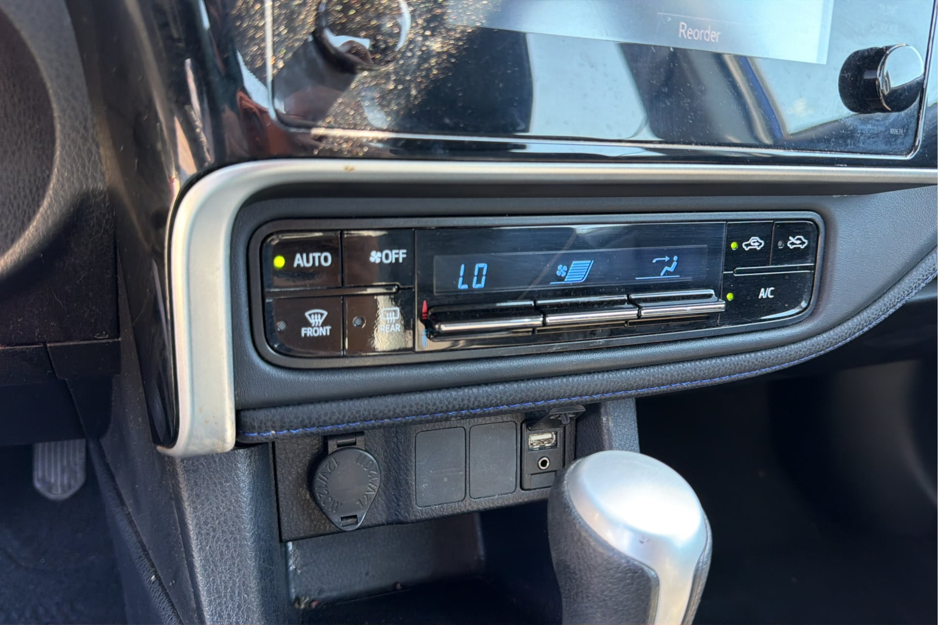 Photo 28 of this Toyota Corolla