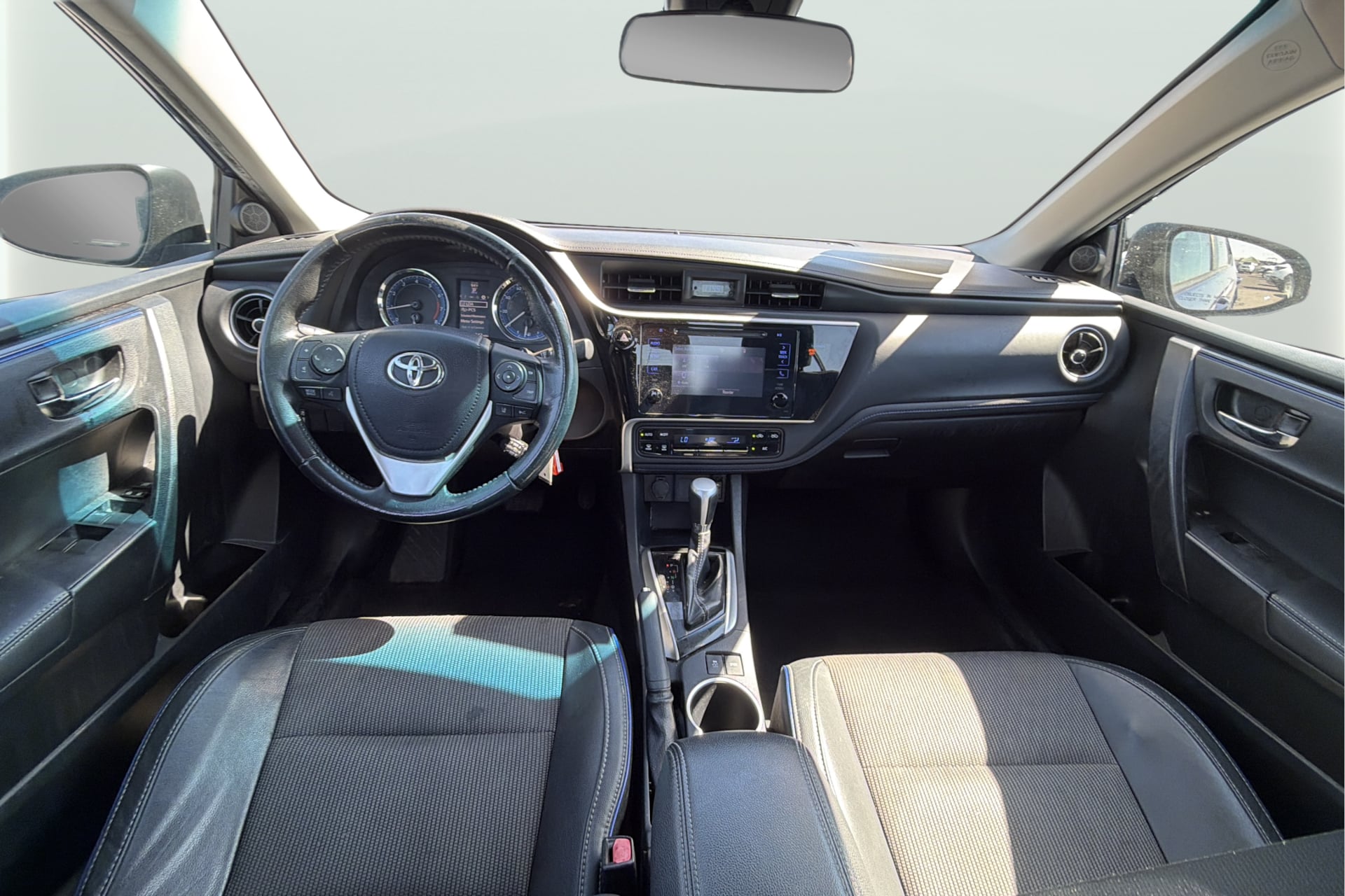 Photo 31 of this Toyota Corolla