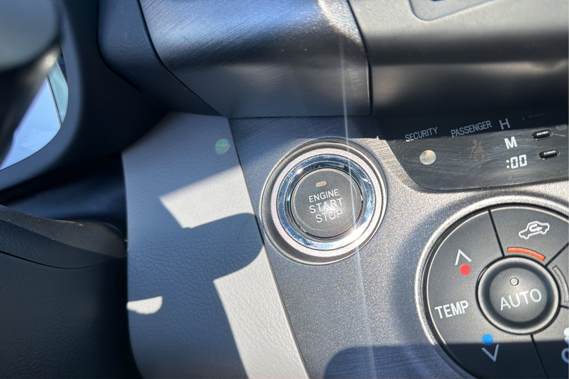 Photo 24 of this Toyota RAV4