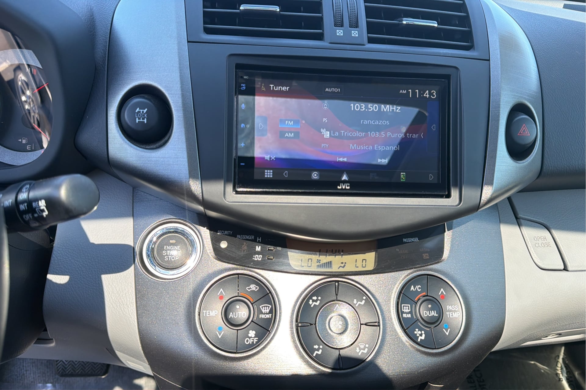 Photo 25 of this Toyota RAV4