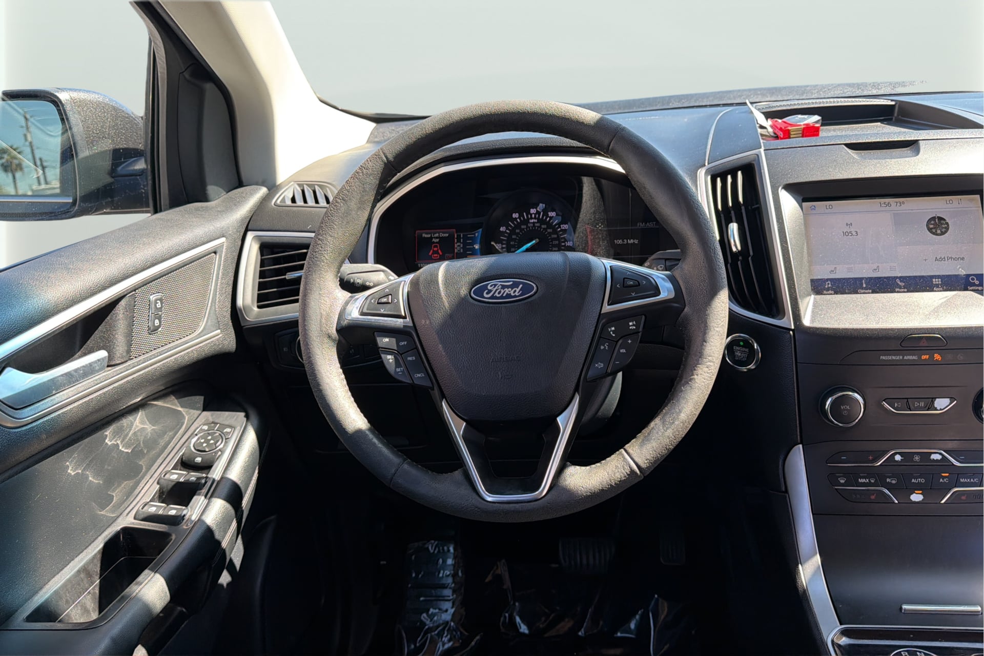 Photo 16 of this Ford Edge