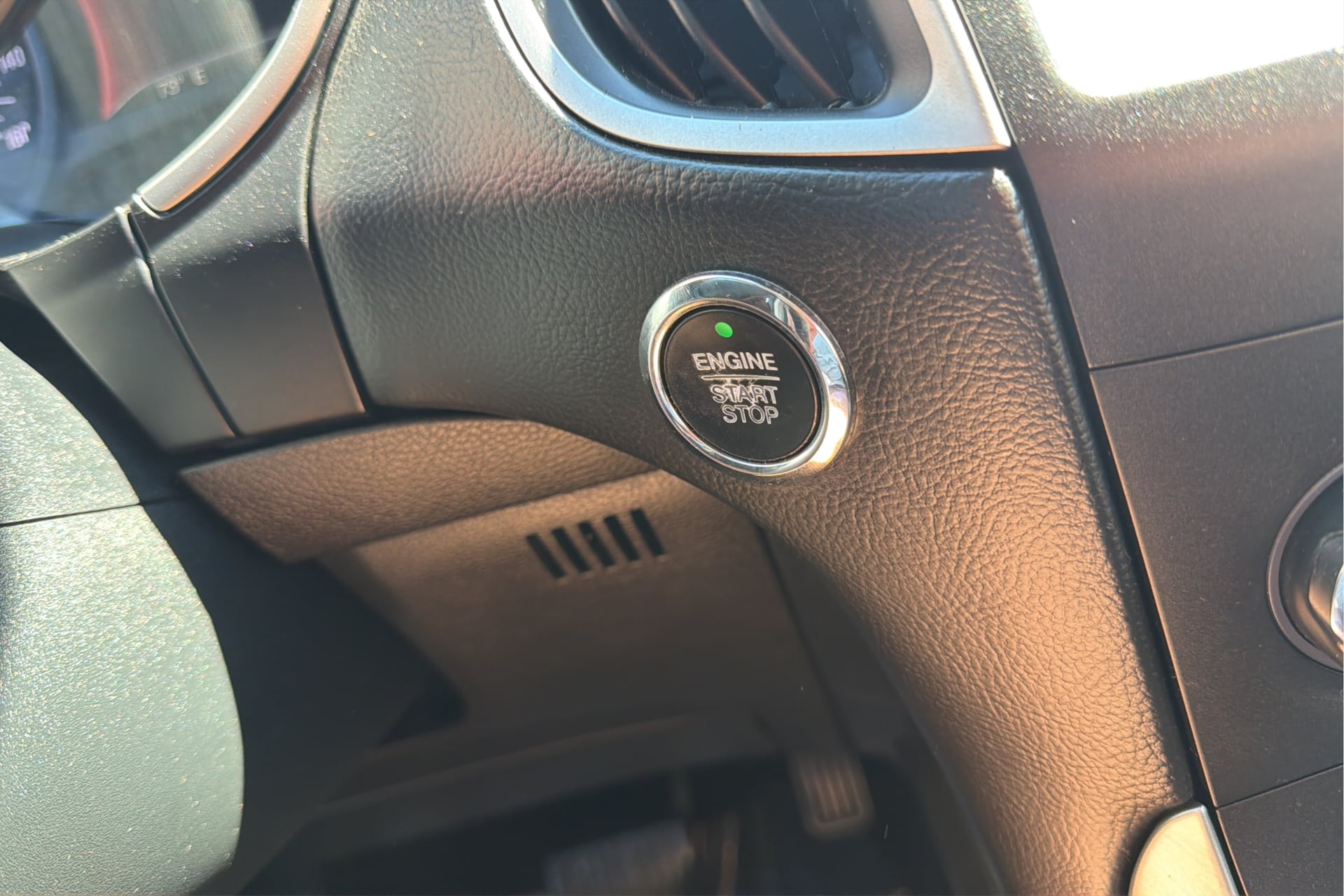 Photo 24 of this Ford Edge