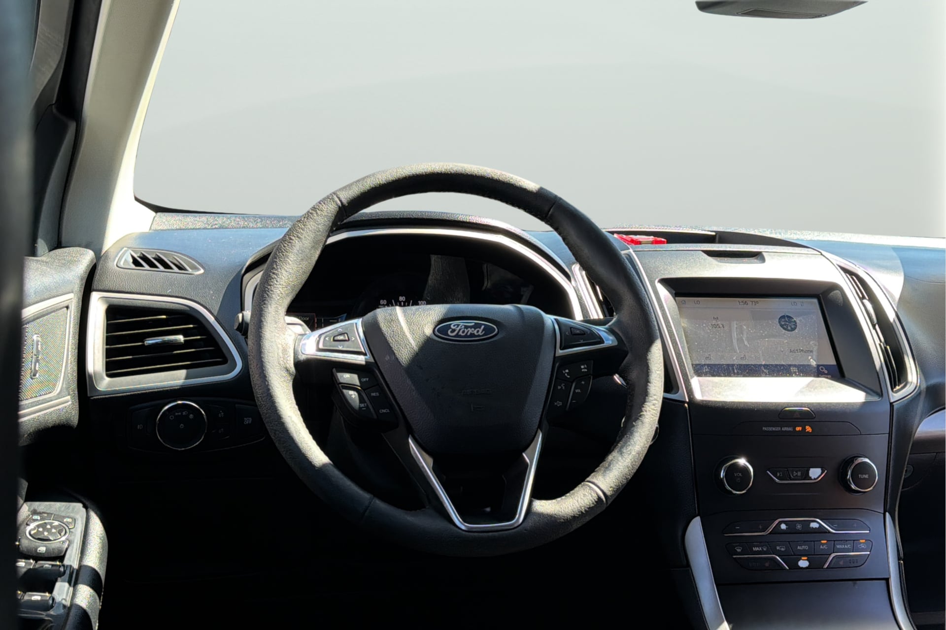 Photo 31 of this Ford Edge