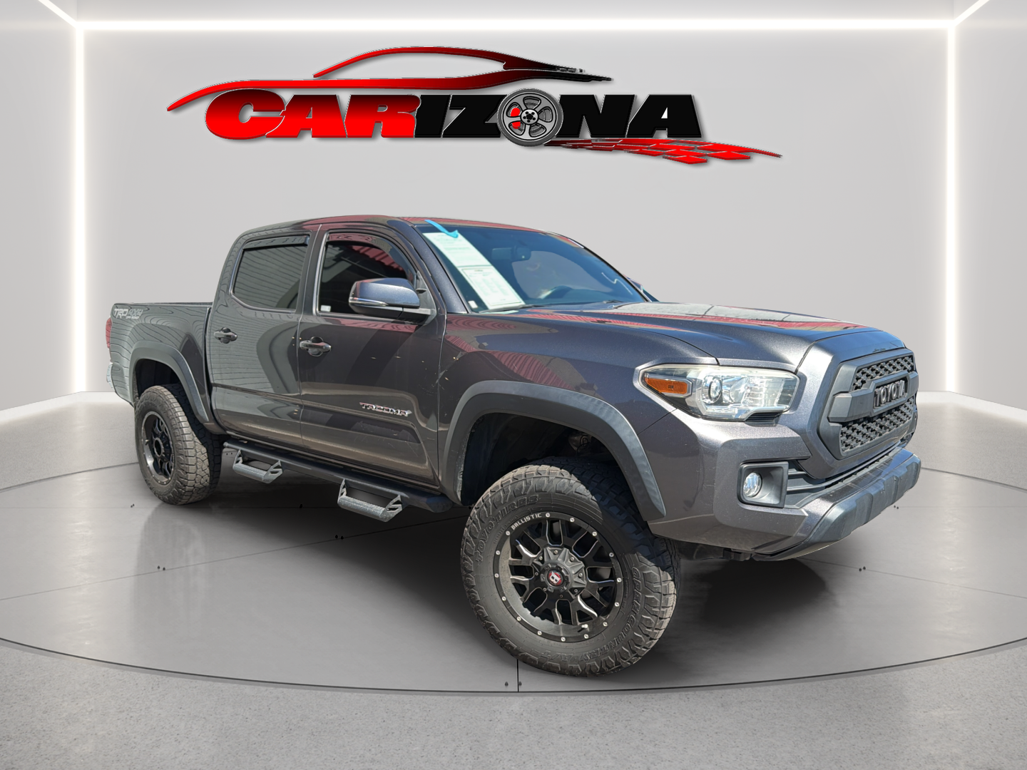 Photo 2 of this Toyota Tacoma