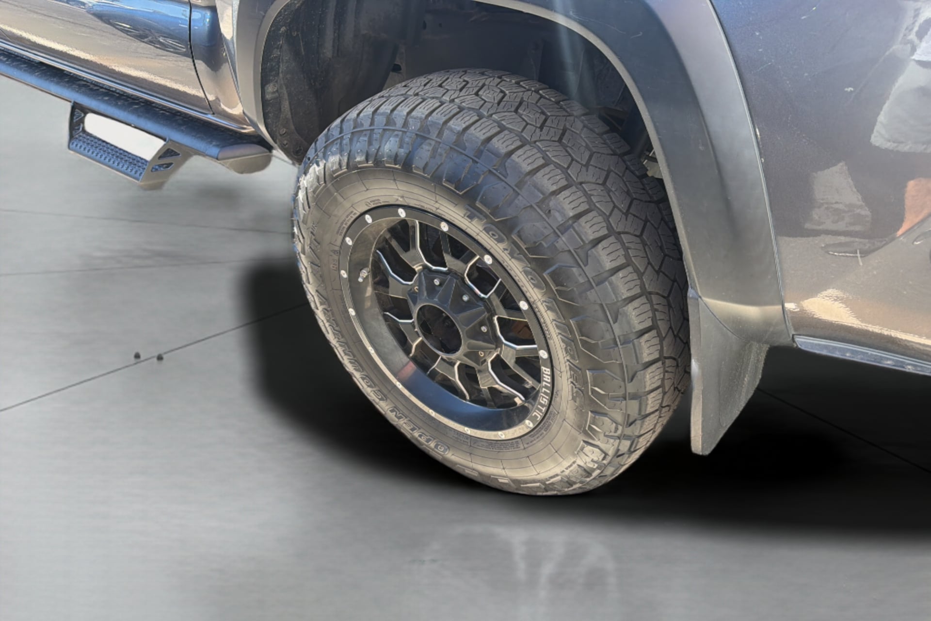 Photo 18 of this Toyota Tacoma