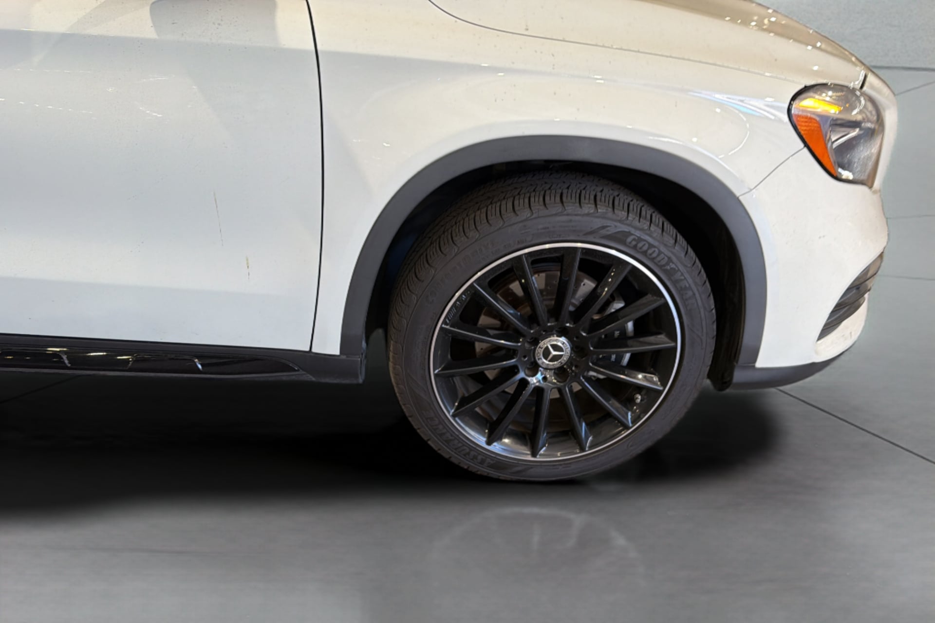 Mercedes-Benz GLA 250 photo 35