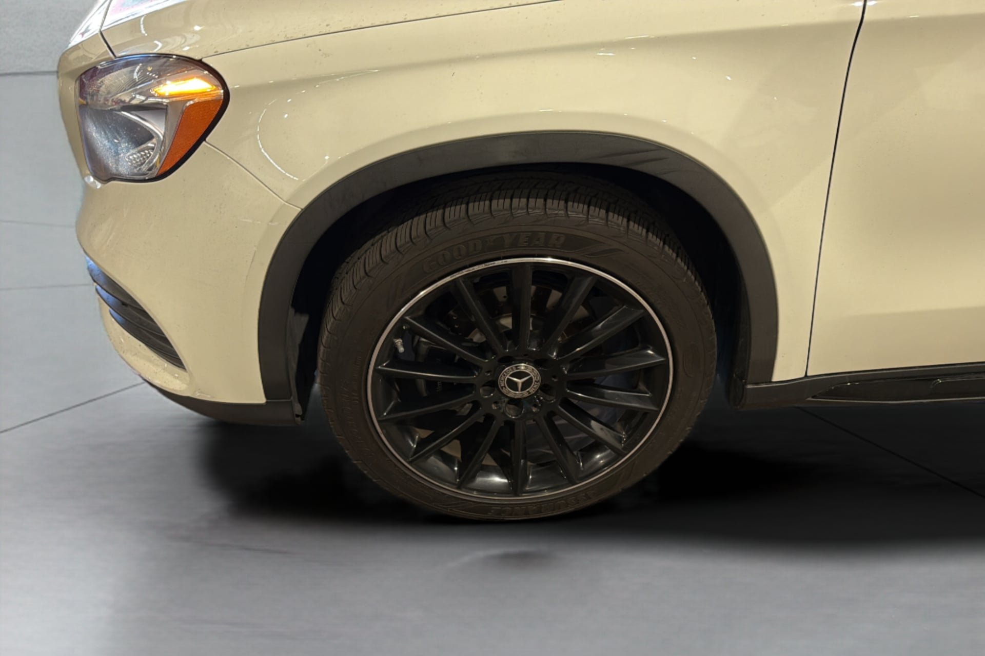 Mercedes-Benz GLA 250 photo 37