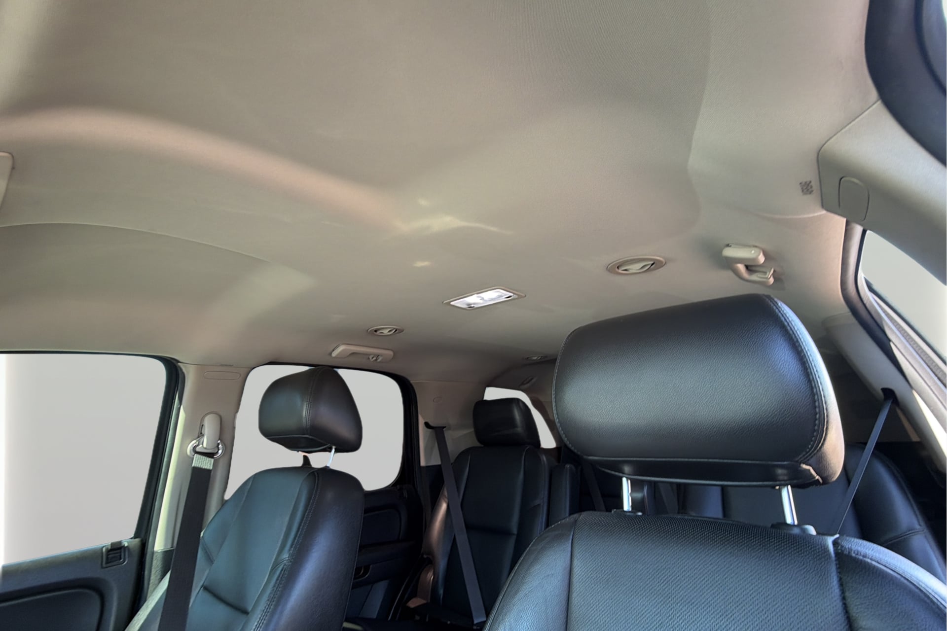 Photo 32 of this Chevrolet Tahoe