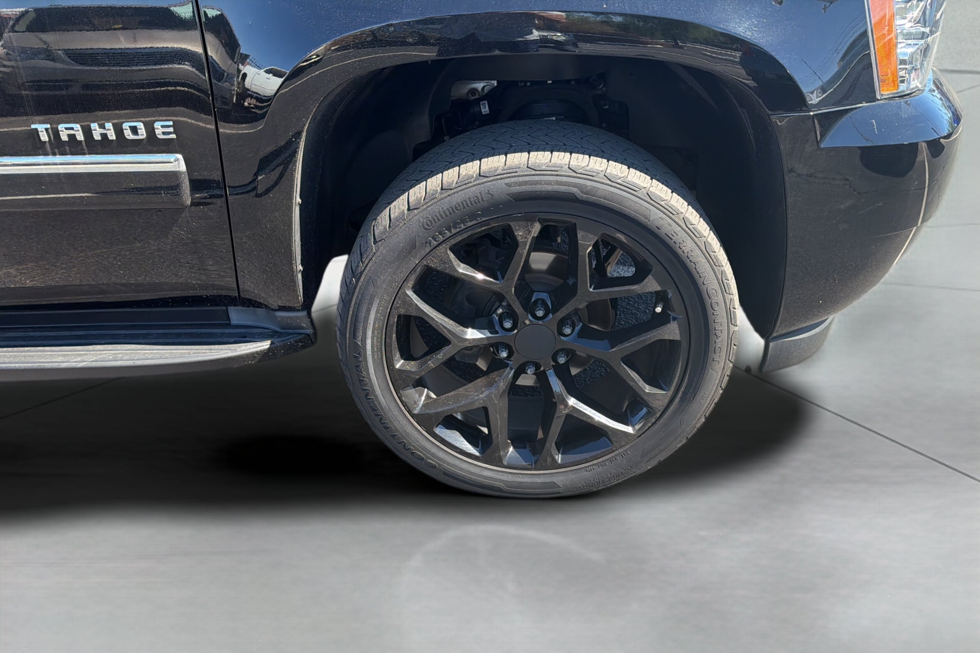 Photo 35 of this Chevrolet Tahoe
