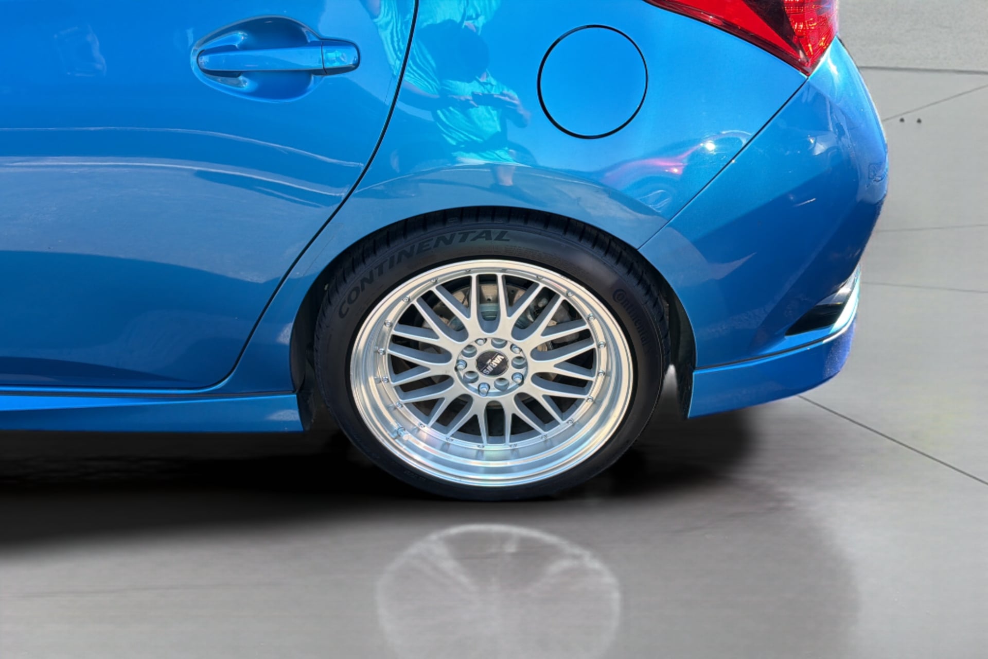 Photo 37 of this Toyota Corolla iM