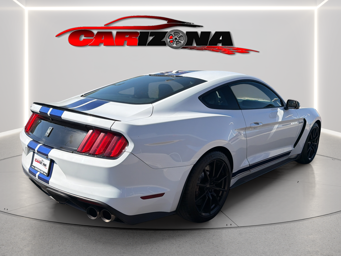 Ford Mustang photo 5