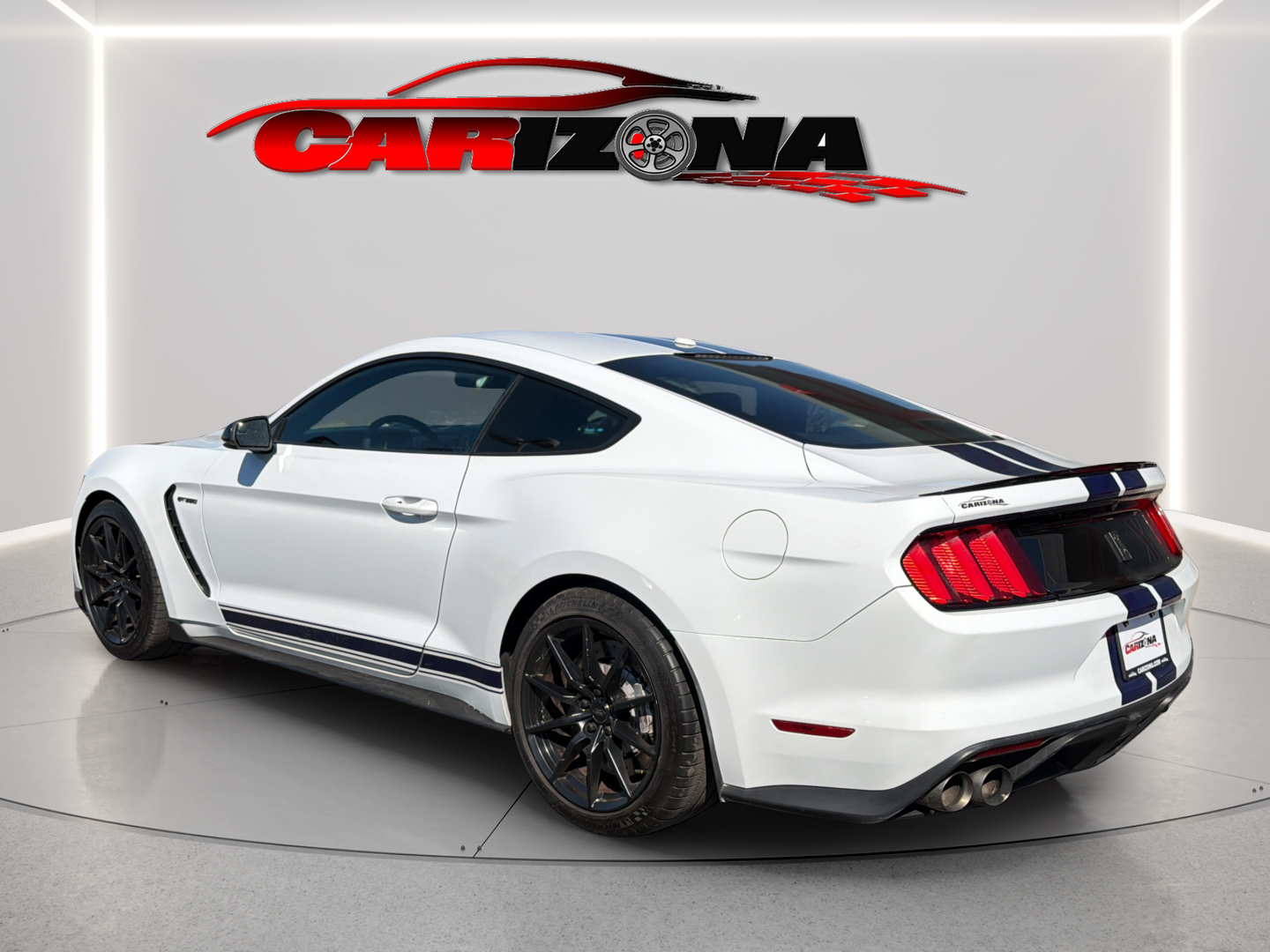 Ford Mustang photo 9