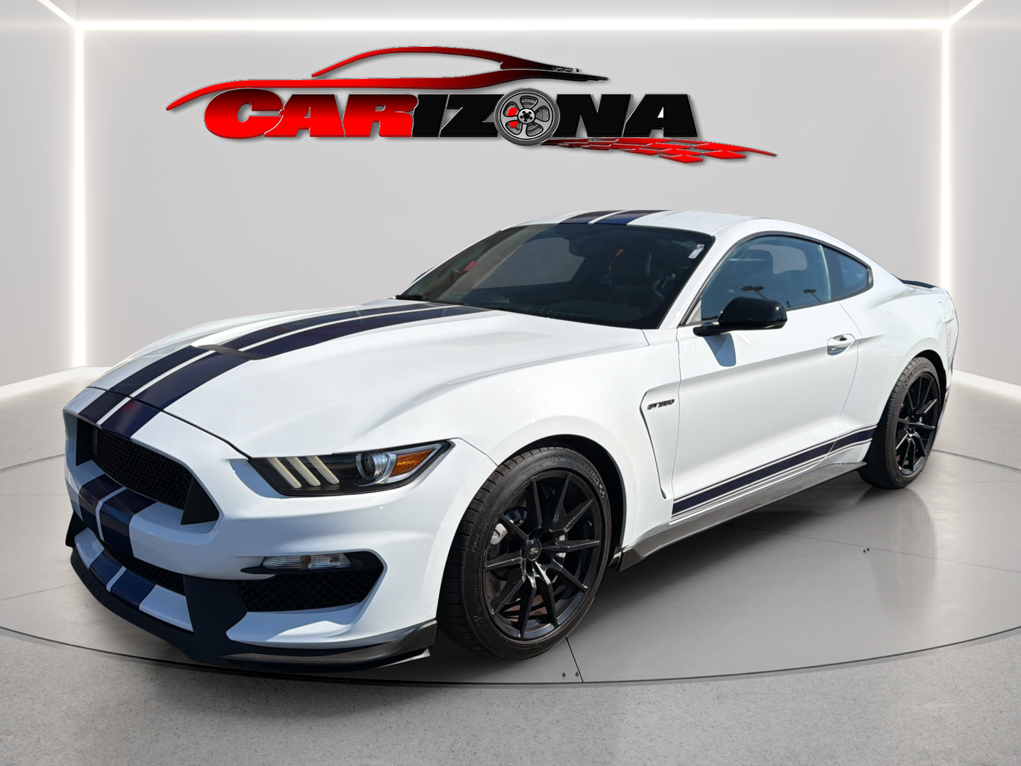 Ford Mustang photo 11