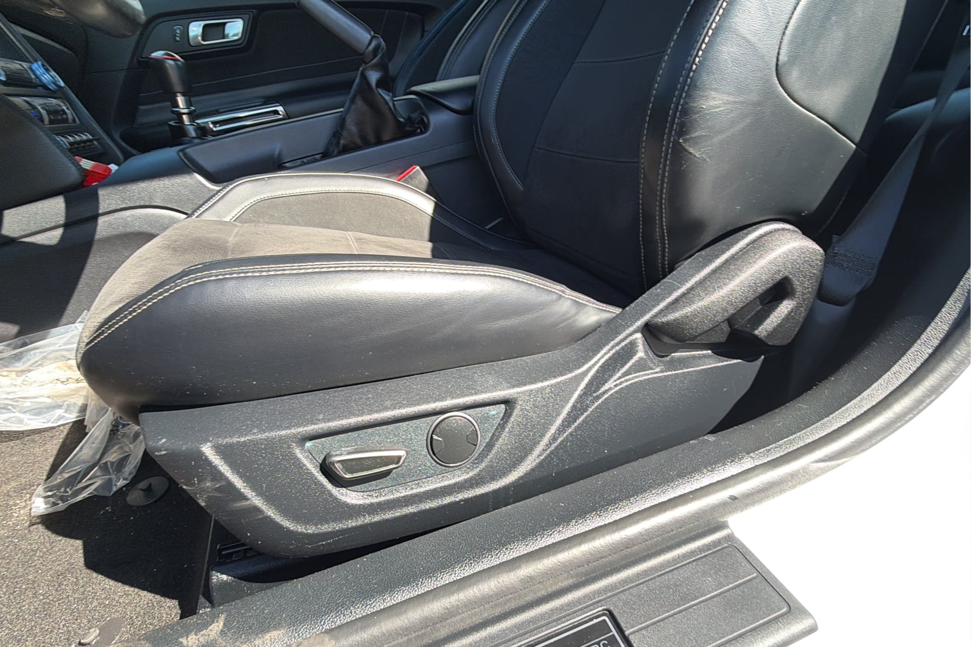 Ford Mustang photo 20