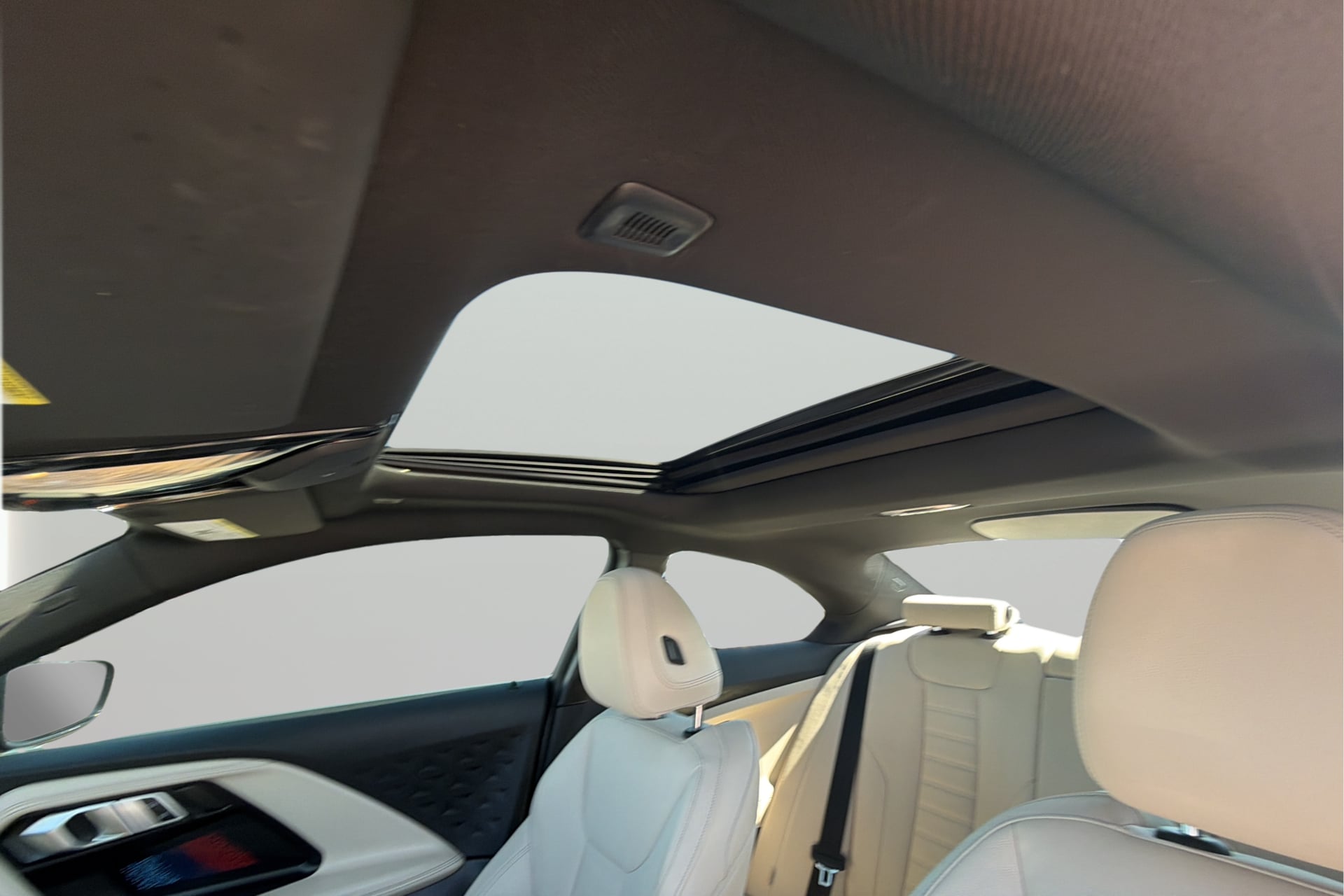 BMW 2 Series photo 31