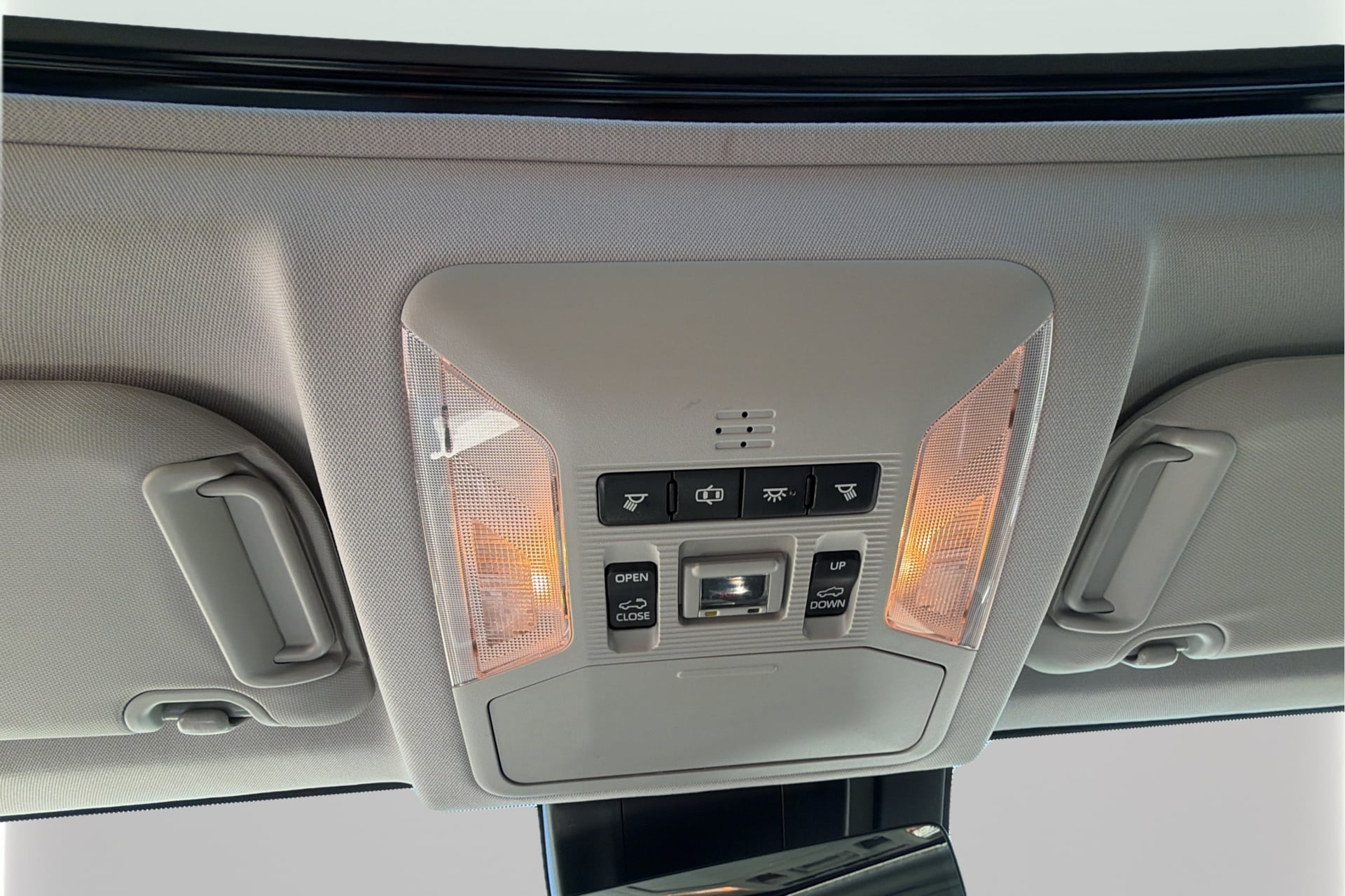 Photo 18 of this Toyota RAV4