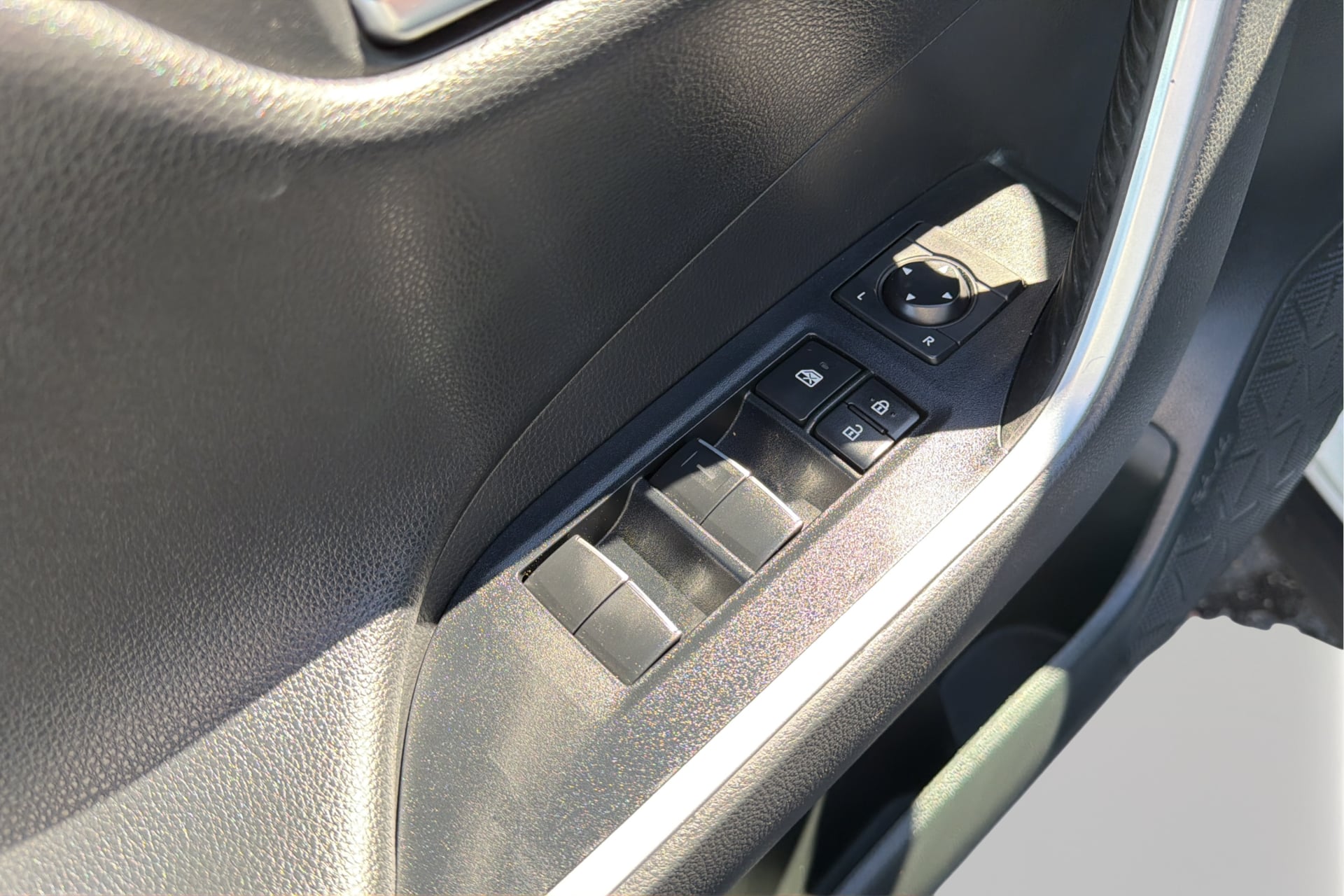 Photo 19 of this Toyota RAV4