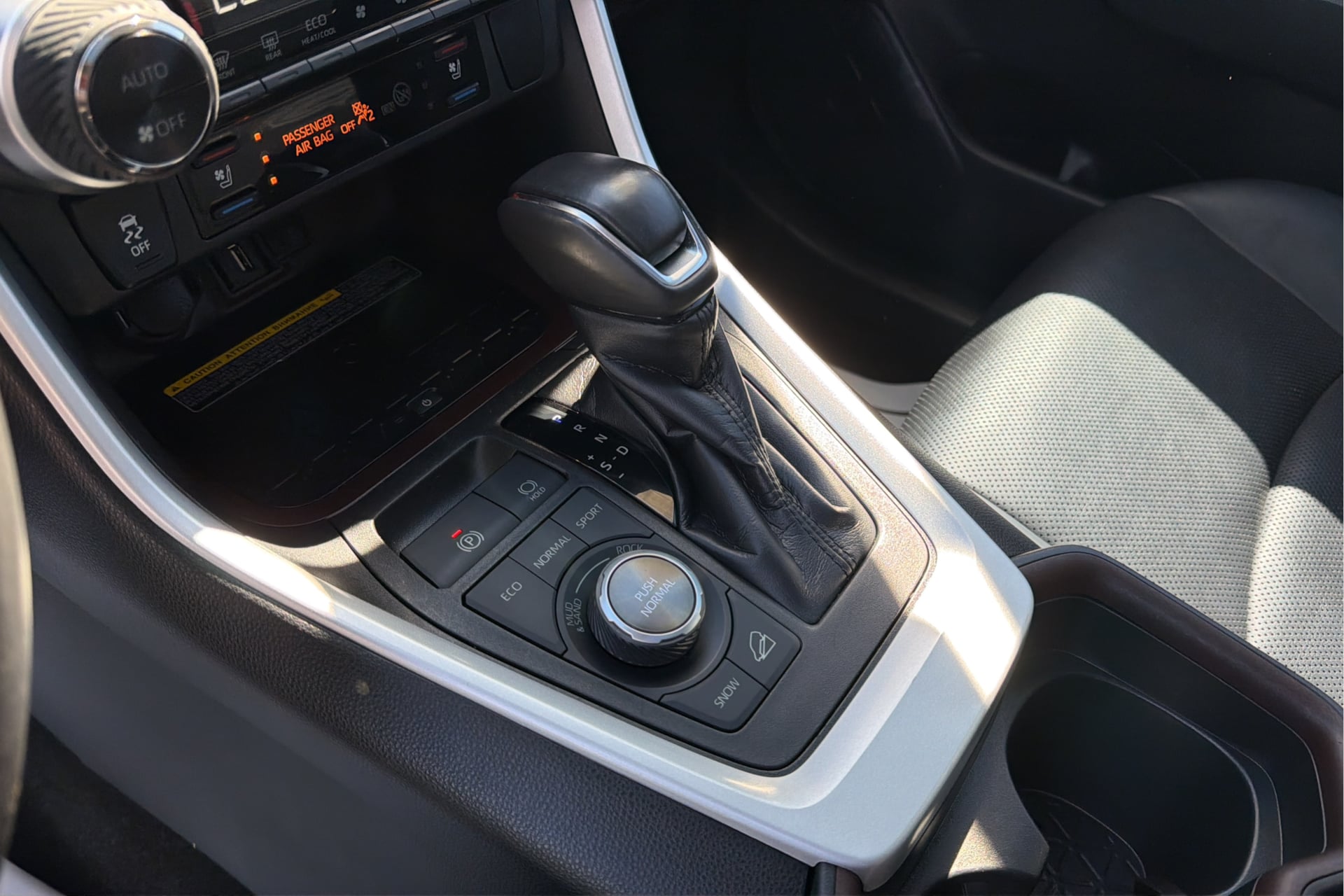 Photo 23 of this Toyota RAV4
