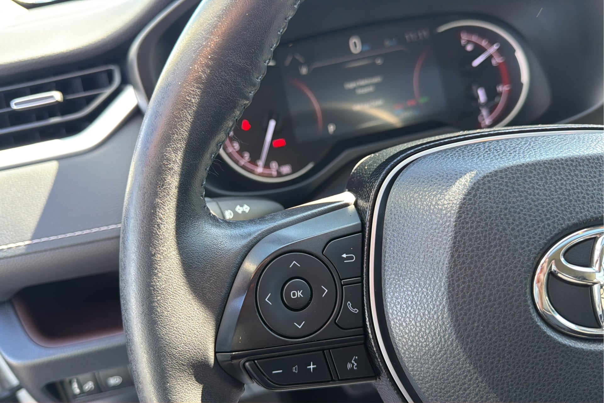 Photo 27 of this Toyota RAV4