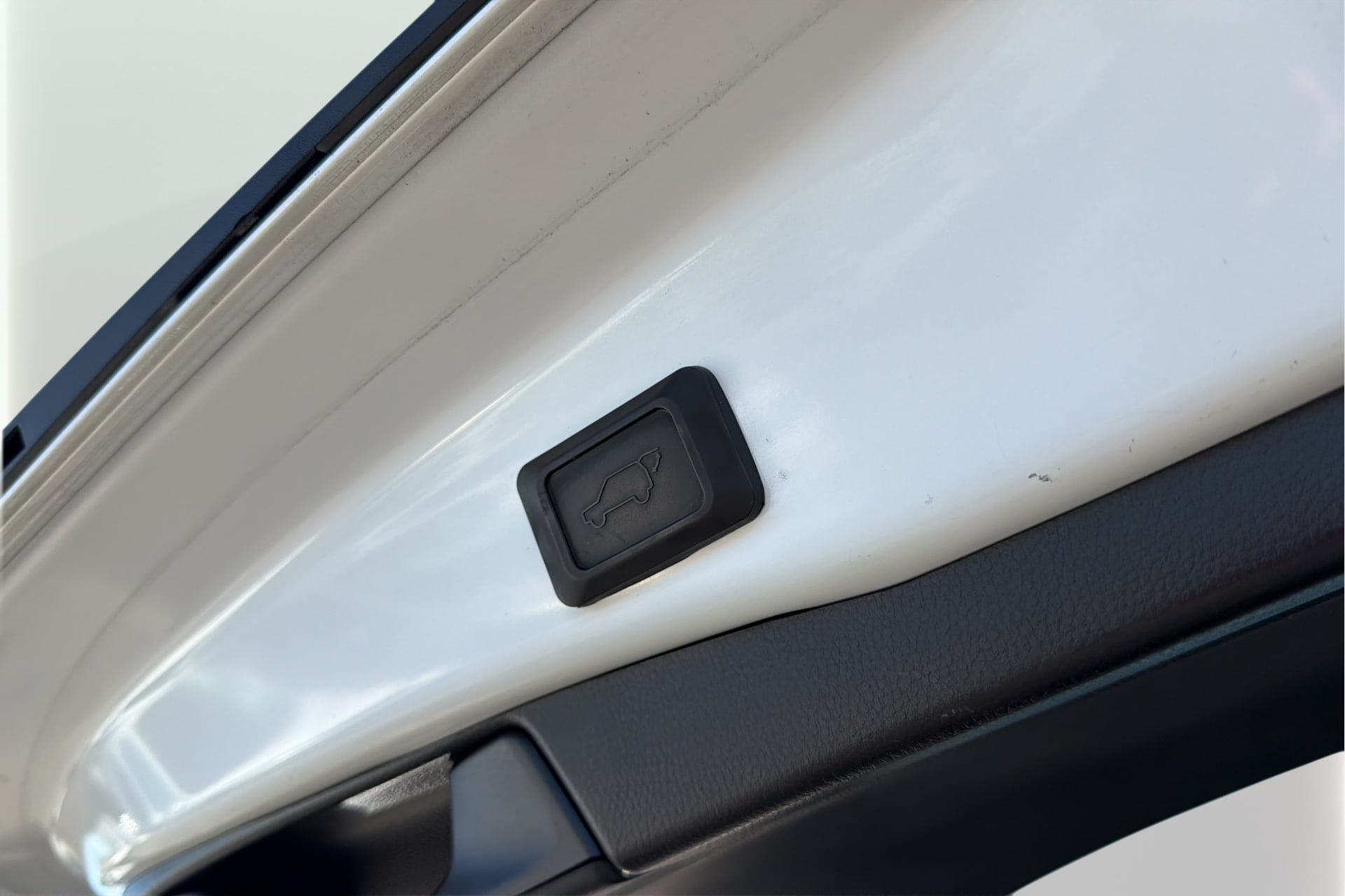 Photo 34 of this Toyota RAV4