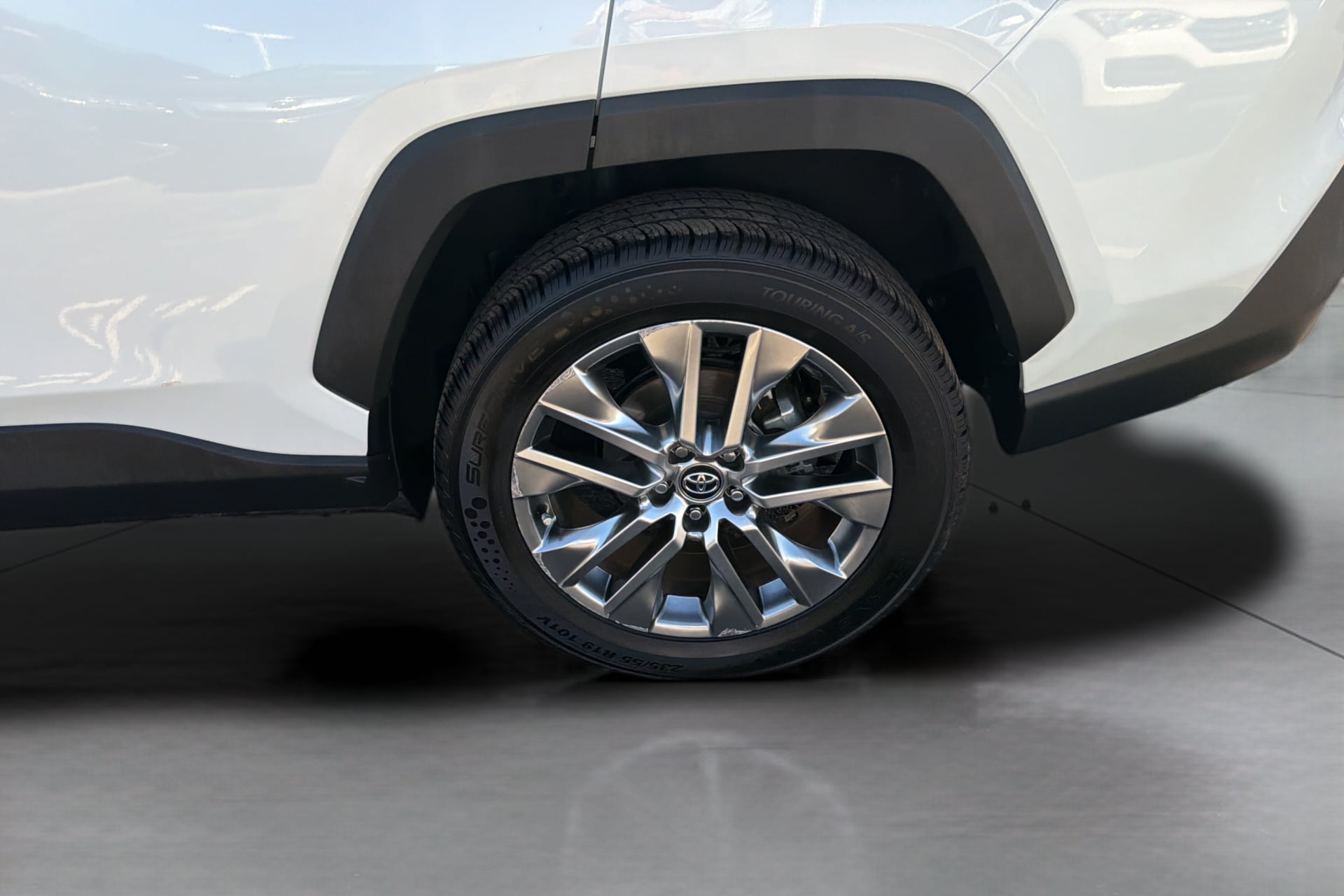 Photo 39 of this Toyota RAV4