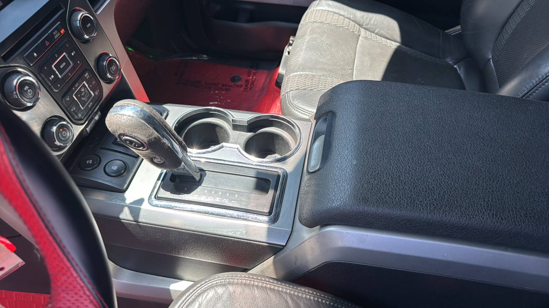 Ford F-150 photo 23