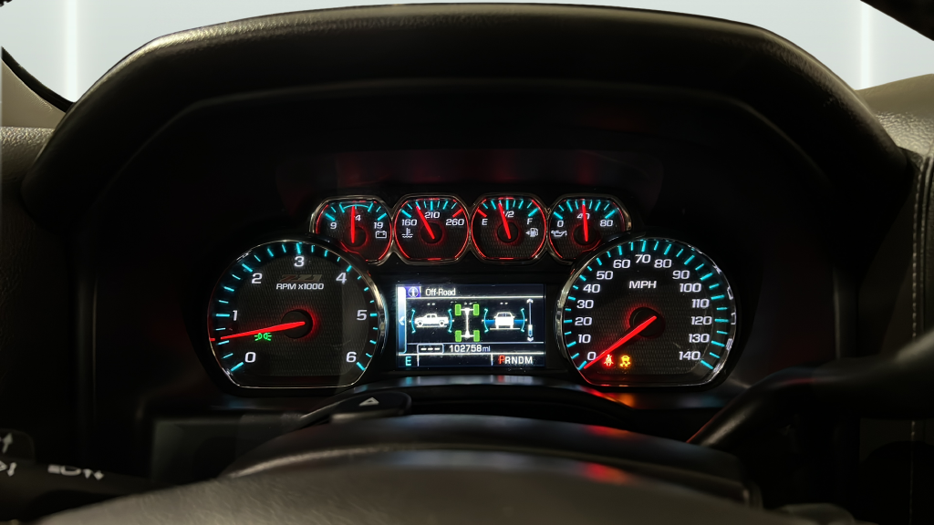 Chevrolet Silverado photo 29