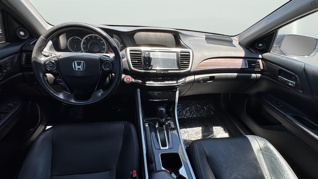 2017 Honda Accord EX-L - Photo 31