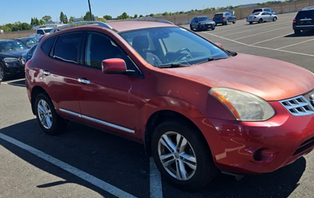 Sold 2013 Nissan Rogue SV
