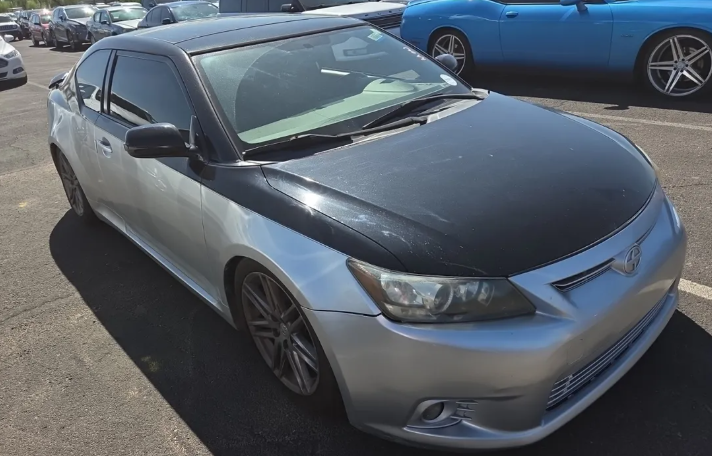 2011 Scion tC 