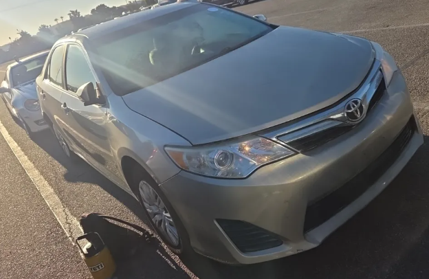 2014 Toyota Camry LE