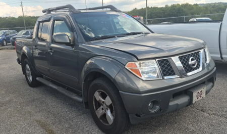 2005 Nissan Frontier 2WD LE