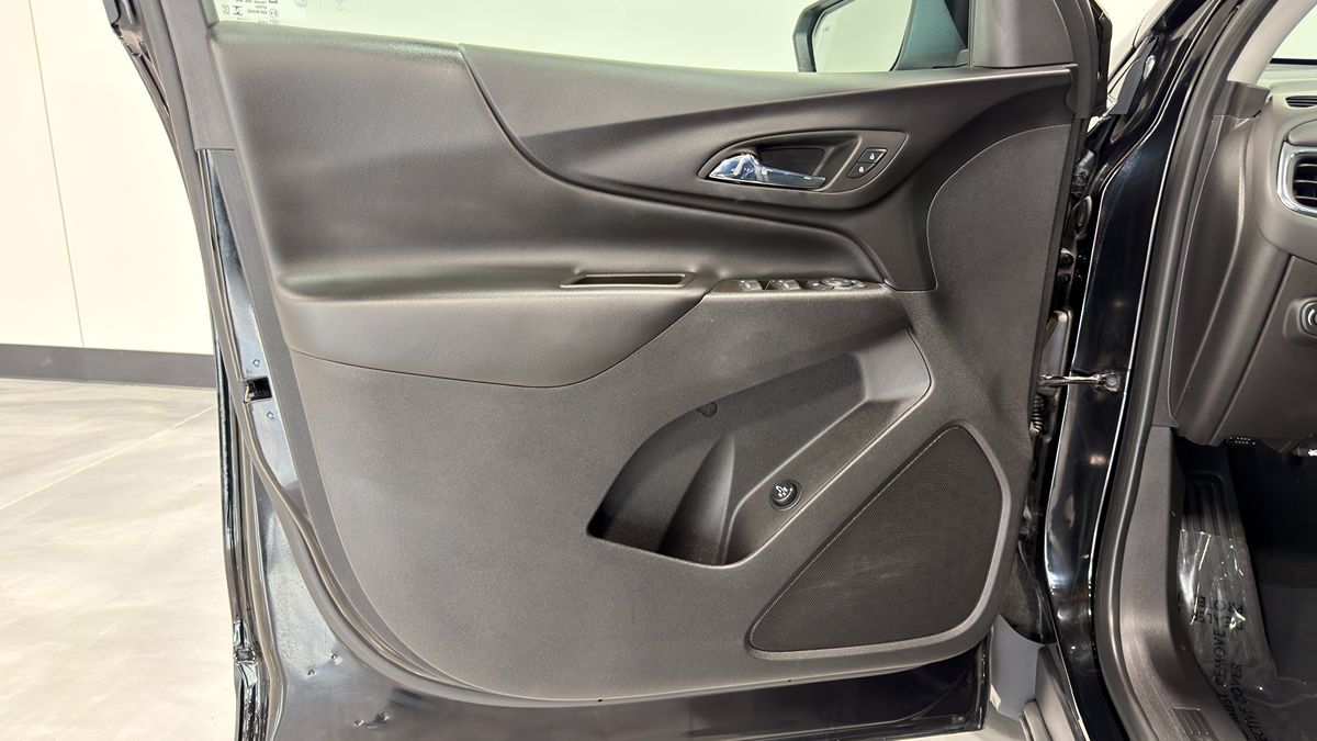2023 Chevrolet Equinox LT - Photo 8