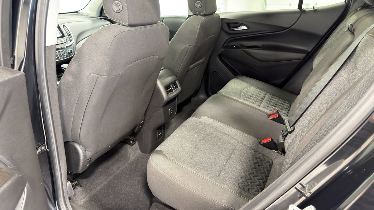 2023 Chevrolet Equinox LT - Photo 13