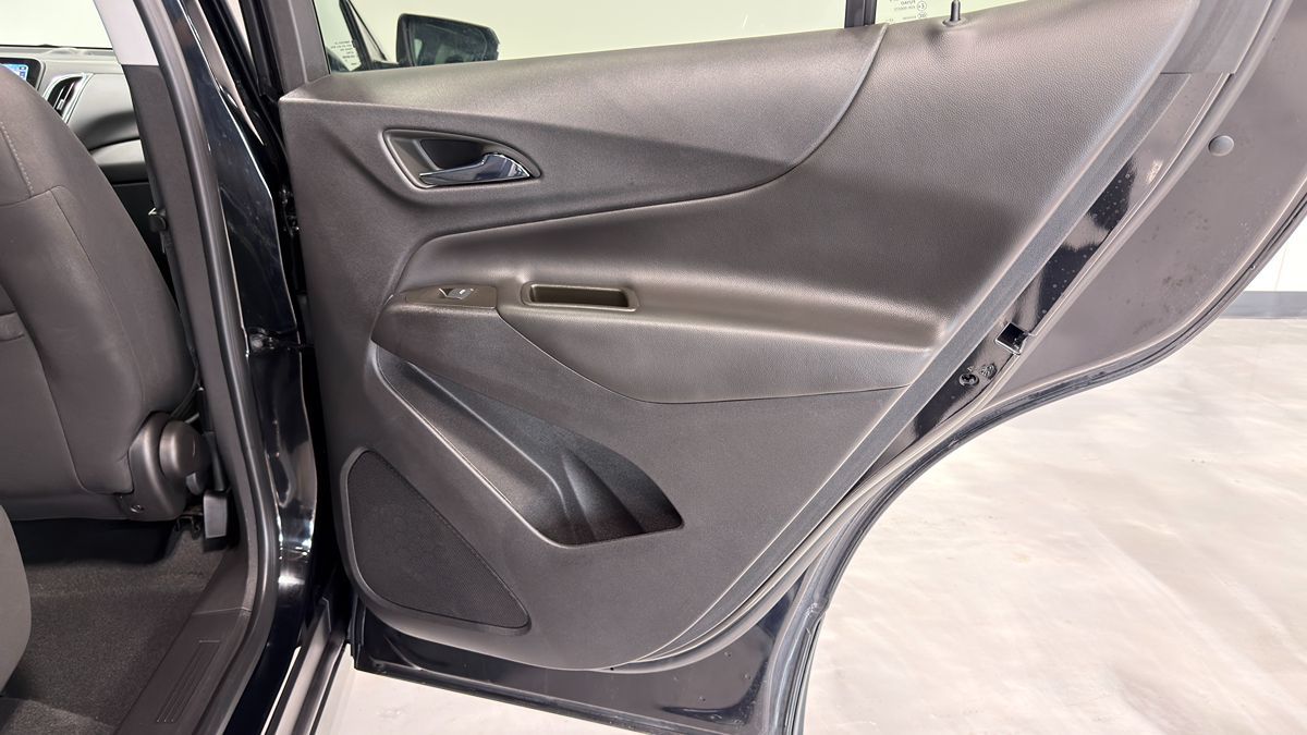2023 Chevrolet Equinox LT - Photo 16