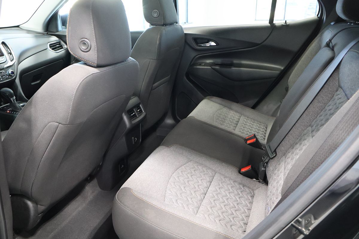 Photo 12 of this Chevrolet Equinox