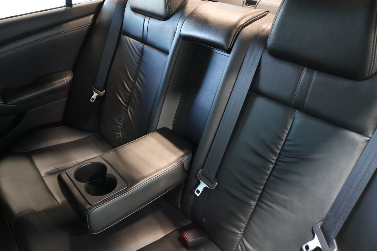 Photo 13 of this Nissan Altima