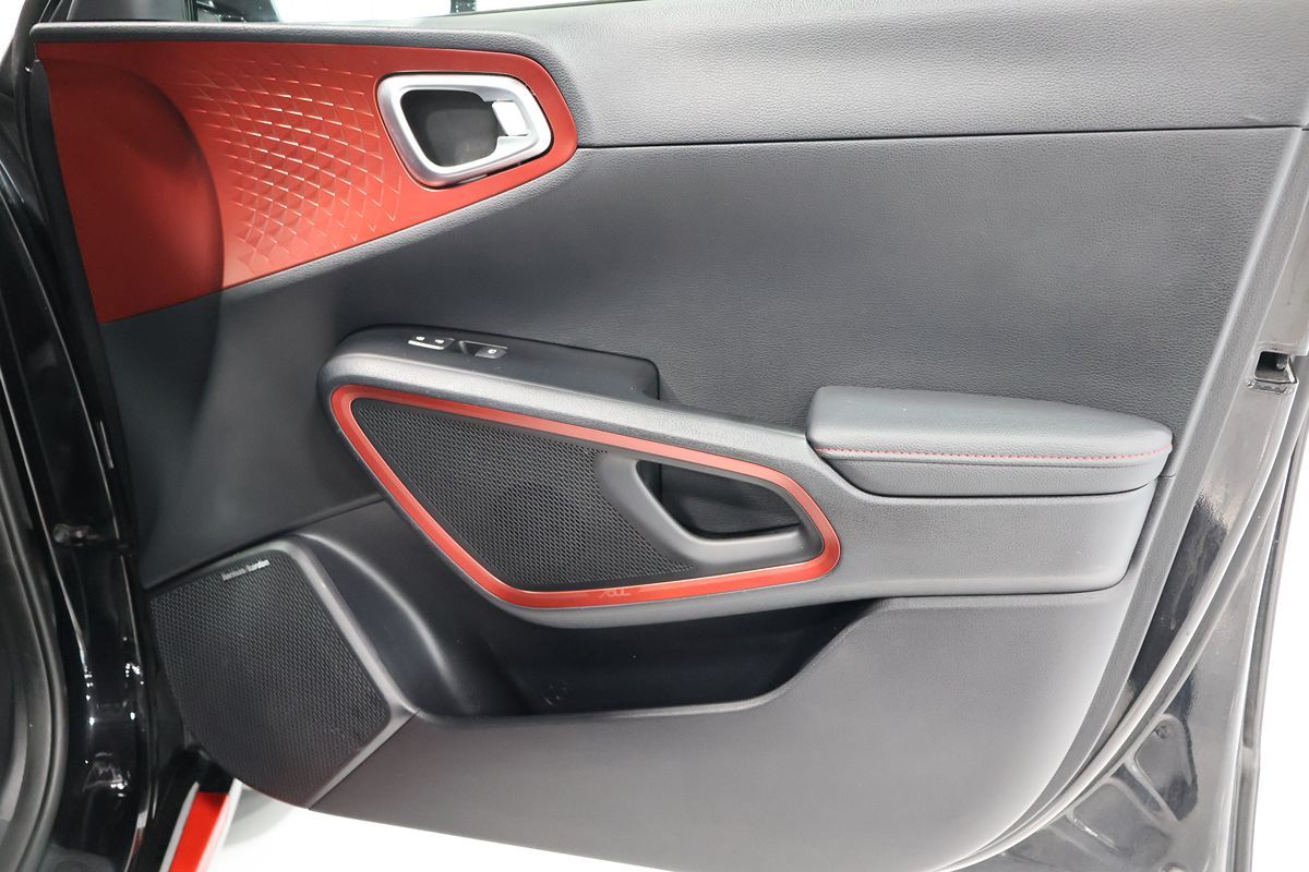 Photo 18 of this Kia Soul