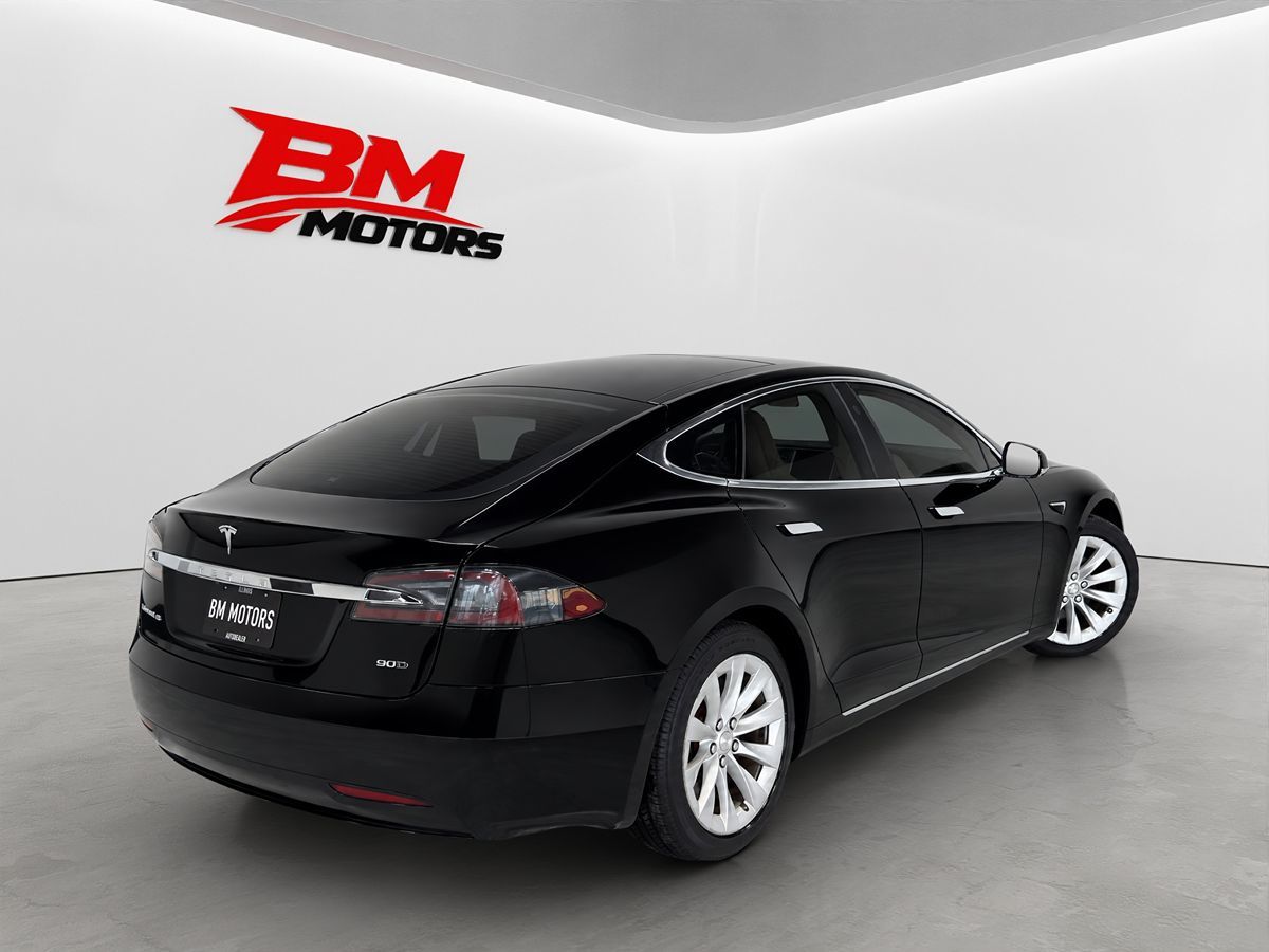 2017 Tesla Model S 90D - Photo 4