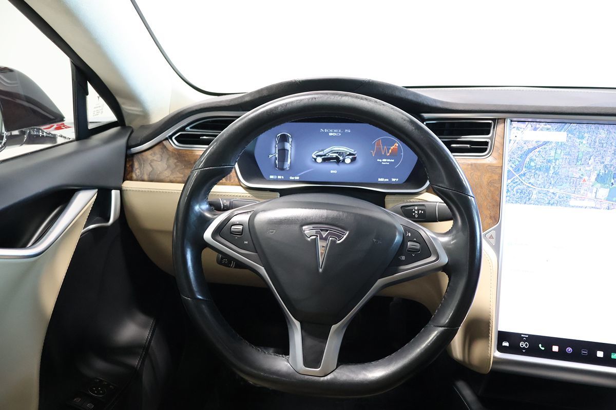 Photo 9 of this Tesla Model S