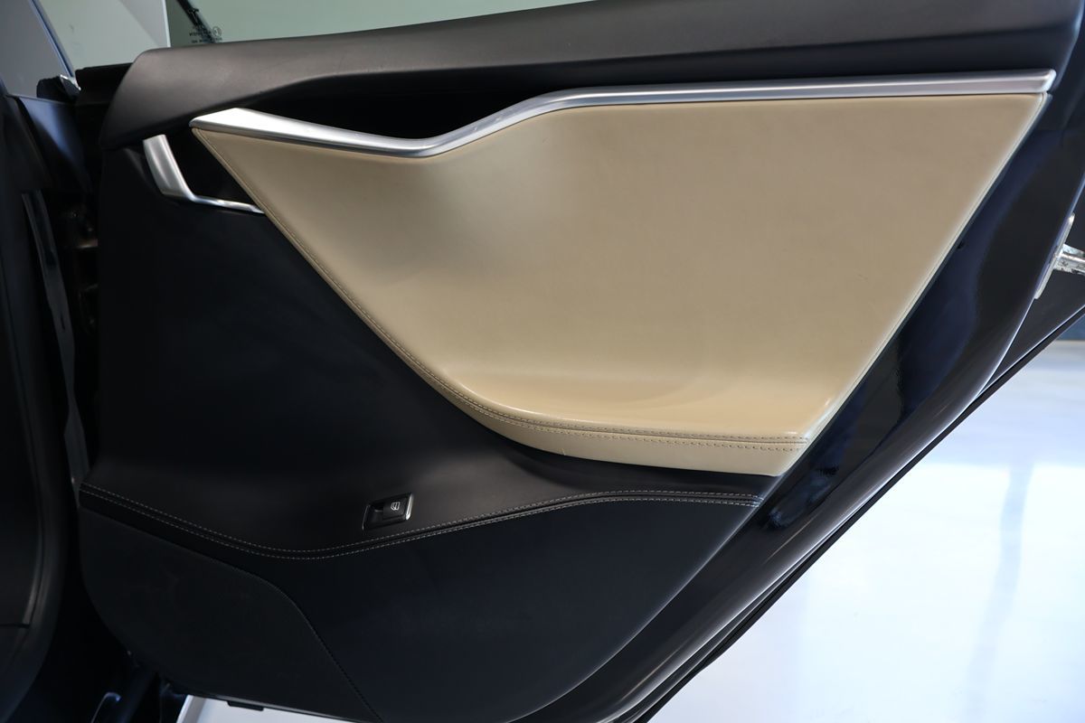 Photo 17 of this Tesla Model S