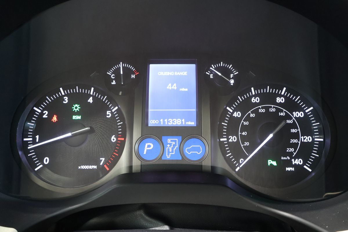 Photo 10 of this Lexus GX 460