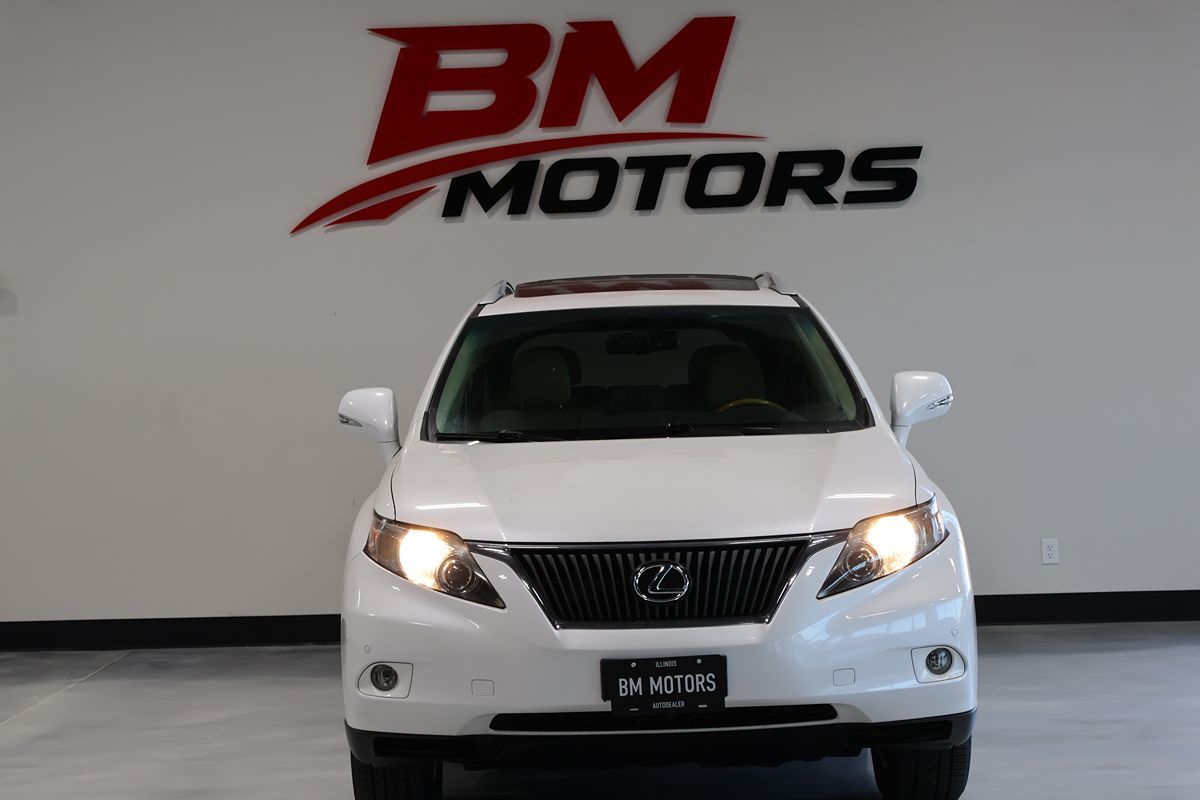 Photo 2 of this Lexus RX 350