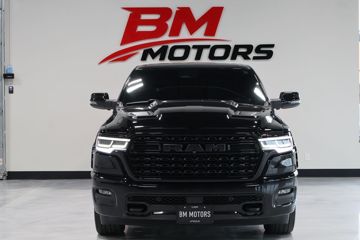 Photo 2 of this Ram 1500